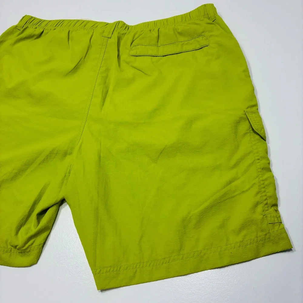 Tommy Bahama Men Swimming Trunks Size XL Green 100% Nylon Elastic Waist lined‎